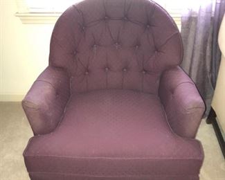 Fairfield purple swivel base chair. The chair has some wearing but still good condition. It measures 27” x 25” and has a height of 36”. https://ctbids.com/#!/description/share/974454