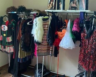 Woman’s Halloween sets