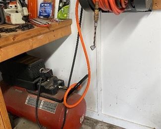Compressor w/ hose