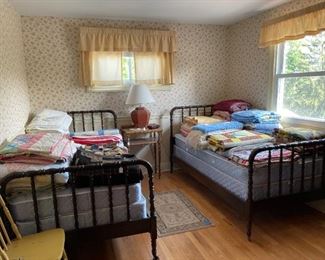 TWIN BEDS, HANDMADE QUILTS, CHENILLE BEDSPREADS, CRAZY QUILT, MORE