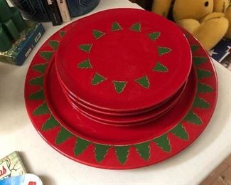Waechtersbach Christmas plates and serving platter....