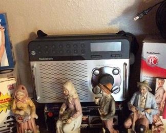 Radio Shack Radio, with Box never used
