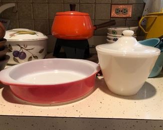 Vintage Pyrex/Fire King