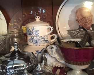 An assortment of great collectibles. 