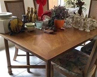 Drexel dining Table and Chairs