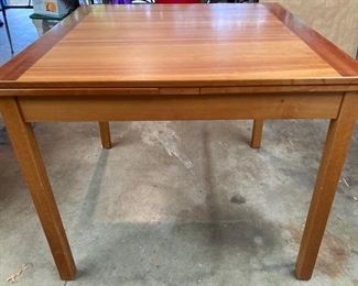 Mid-Century Teak Expanding Dining Table.