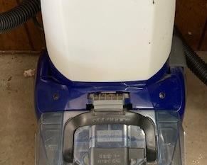 Dirt Devil Carpet Cleaner.