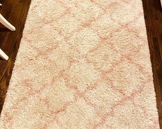 Safavieh Shag cream/pink rug, perfect for a little girls room!