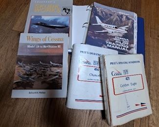 Books, Cessna