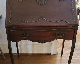 1930's Antique Ladies Mahogany Desk