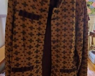 Vintage women's gold and brown skirt with jacket.  Good condition. Also included set 2 is a nice gold jacket with matching pants
 Preview for size and further details. Most of the women's clothing is 8-12