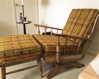 MCM rocker with ottoman Williams Furniture Casual Oak. 