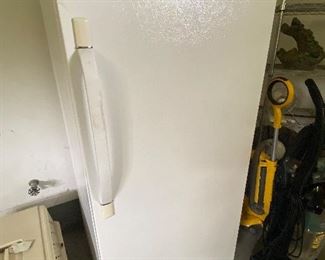Extra Stand Up Freezer (working)