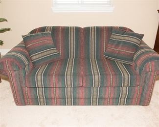 LaCrosse Elite Loveseat