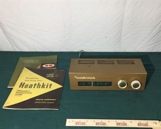 Vintage Tube FM Tuner by Heathkit