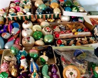 Look at those dazzling ornaments!  Vintage and High End Christmas Ornaments.