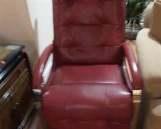 Very comfy Leather Chair