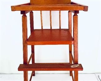 Vintage doll high chair. ATF toys 
24.5 “ t.  $ 30