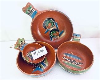 Set of 4 Mexican nesting bowls. 5-9”w
$65