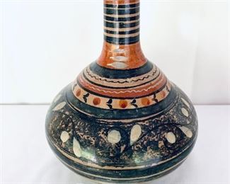 Unique pottery urn/decanter. No top. 
Mexican??  9”t $40