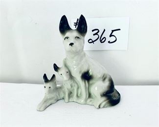 Husky figurine 4 inches tall $16