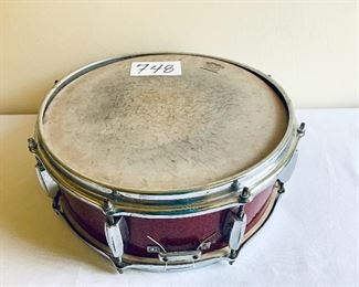 Snare drum. 15 s 6 t $40. 
Would make a great side table
