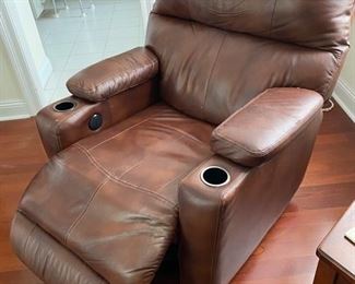 10- $120 Electric recliner, Work, need a little cleaning, small tear bottom corner - As-is pls see pics 