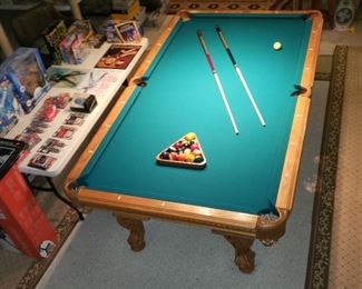 Leisure Bay 8' slate top ball and claw oak pool table w accessories . Removal is responsibility of the winning bidder. We will assist if needed. 