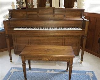 Story and Clark oak piano in exc. 