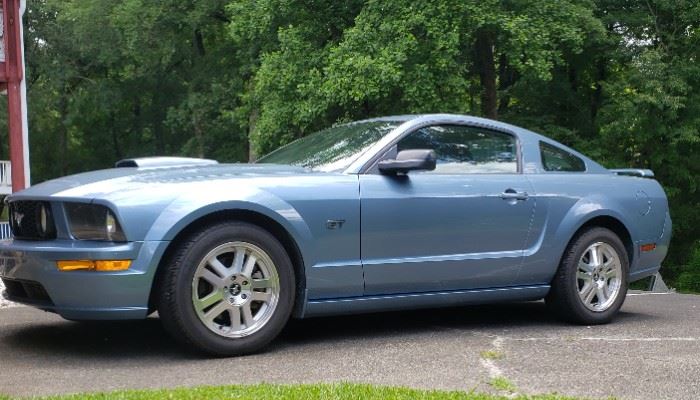 2007 Mustang Gt Premium auto w black leather interior,74,500 miles. VG cosmetic,ex. mechanical condition. Serviced and inspected. Ready to ride. The Mustang will be on site during preview days. Supervised test drives available Sat. July 31st. 10am - 4pm. Come check it out.  It will be sold. 