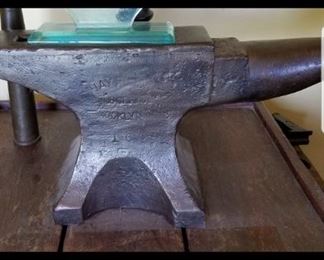  anvil by Hay Budden.  NOTE: strongly prefer to sell as a set.  BUYER REMOVES.