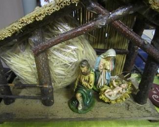 MANGER AND STATUES