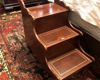 Regency Mahogany Steps with Leather Insets, Copper Chamber Pot.  ca. 1830