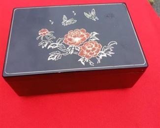 Vintage Toyo Music Box/ Jewelry Box