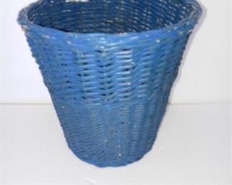 Lot Number:	75
Lead:	Vintage Blue Wicker Basket
Description:	11" tall by 11" diameter at top tapers to bottom; some wear to blue paint; wicker good
