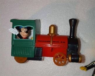 Lot Number:	91
Lead:	Thomas the Train Engine
Description:	2000 Toymax; 9" long by 6" tall