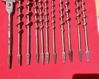 Lot Number:	113
Lead:	Drill Bits - Set of 11