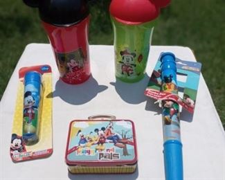 Lot Number:	310
Lead:	Disney Mickey Mouse Collectibles Lot 1- new items
Description:	items unused 1 Mickey & 1 Minnie drink cup w/ straw, mini lunch box, Mickey flashlight, and giant Mickey ink pen