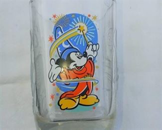 Lot Number:	320
Lead:	Disney 2000 Epcot Center Mickey Glass Lot 10
Description:	4.5" tall
