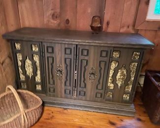 Stereo Cabinet Vintage