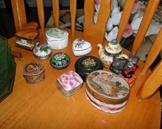 Trinket boxes $5 each a couple have sold