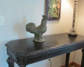 So many places to use this table, entry way, sofa table and so on