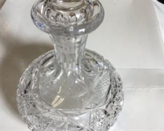 Glass decanter with stopper