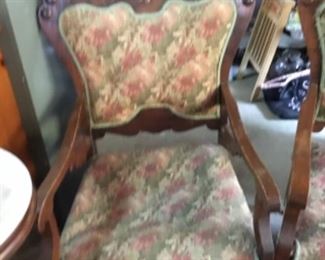 Victorian settee and chair -As is
