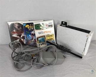 WII Gaming System
WII gaming system with games, untested, no remotes.