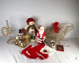 Christmas Items
Miscellaneous Christmas items, vintage and modern
