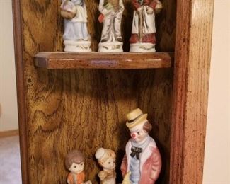 Ceramic Figurines
Seven (7) small ceramic figurines. Made in Taiwan or Japan. See pictures.