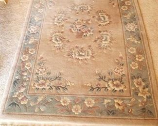 Rug
Rug needs cleaning, brown and blue tones 75" x 47"