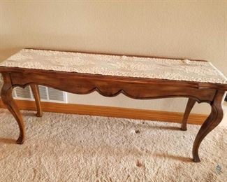 Sofa Table
Sofa table with vintage lace runner. Measurements: 25"Hx56"Wx18"D. Some blemishes. Please see photos