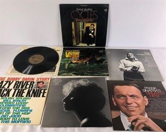 Crooners and More
Includes records from Frank Sinatra, Tony Bennett, Streisand, Nat King Cole and more.